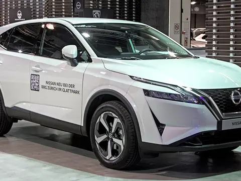 Nissan Qashqai: Nissan Qashqai (J12) Auto Zuerich 2021 IMG 0446.jpg
