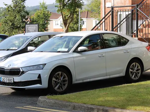 Skoda Octavia: 2024 Skoda Octavia LCI.jpg